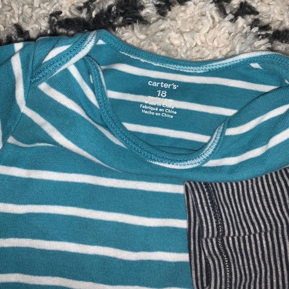 SOLD‼️ Carter’s Onesie Bundle - Picture 4 of 4